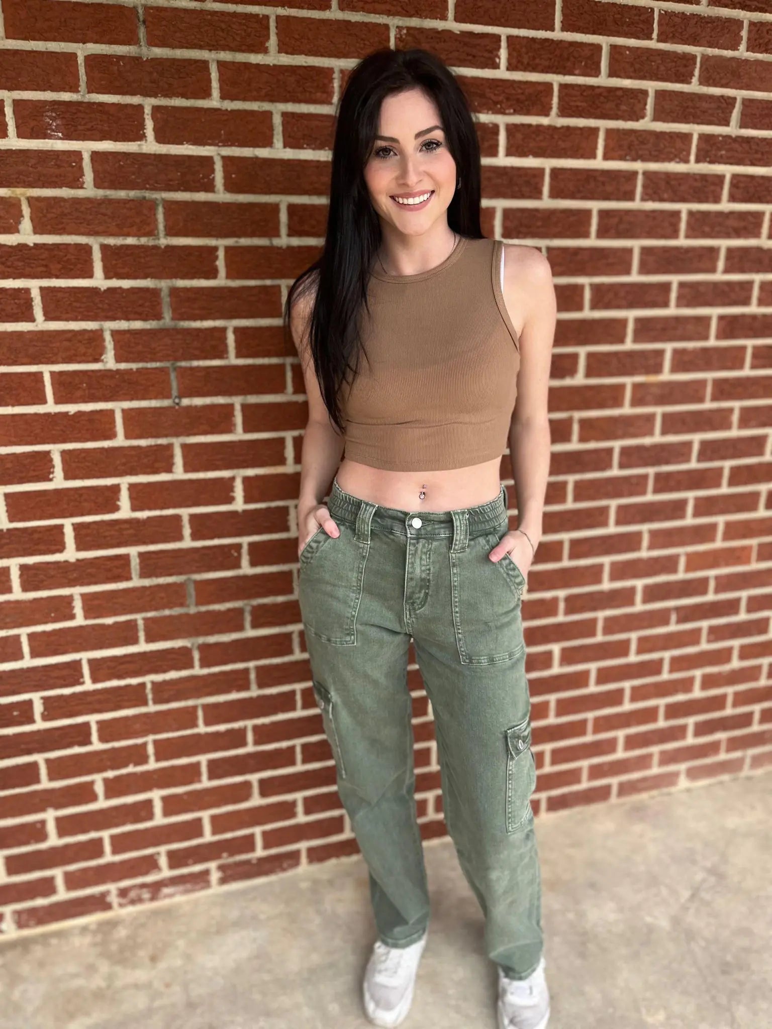 Round Neck Sleeveless Top - Chic & Stylish | Ember And Co